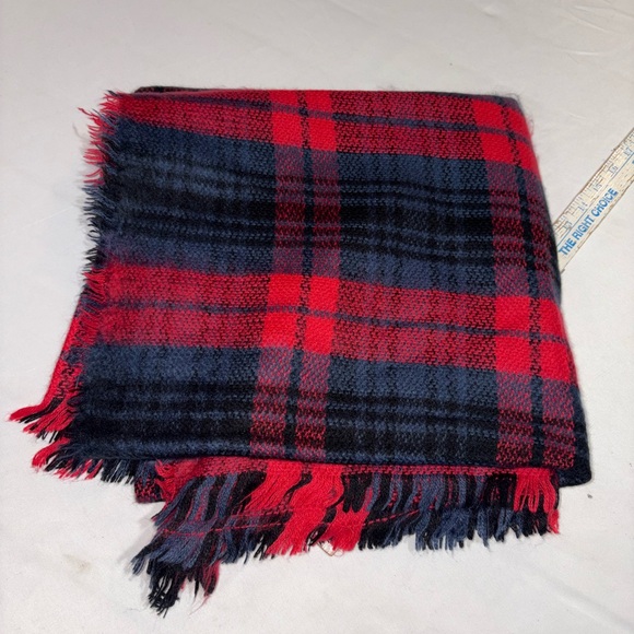 Accessories - Acrylic scarf